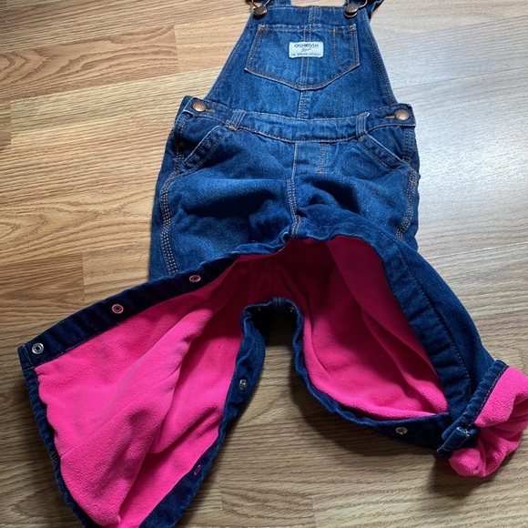 OshKosh B’gosh Jean overalls 24m fleece lined - Picture 5 of 7
